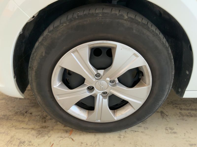 Dacia Sandero 1.0 TCe LPG Essential 2024 – снимка 3