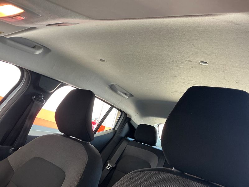 Dacia Sandero 1.0 TCe LPG Essential 2024 – снимка 21