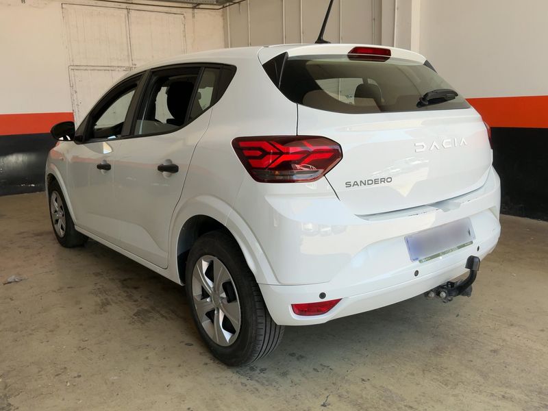 Dacia Sandero 1.0 TCe LPG Essential 2024 – снимка 6
