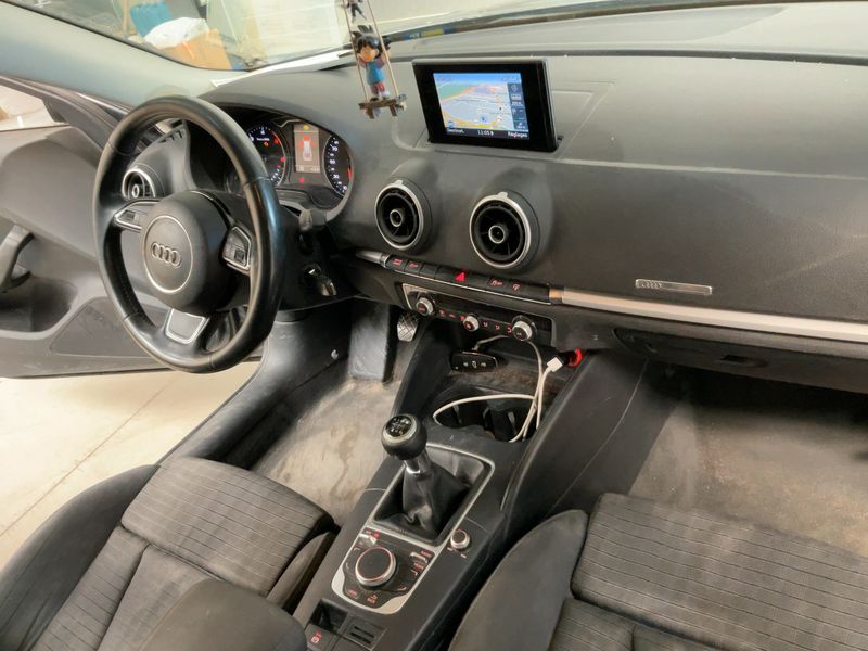 Audi A3 Sportback 1.6 TDI Ambition 2016 – снимка 18