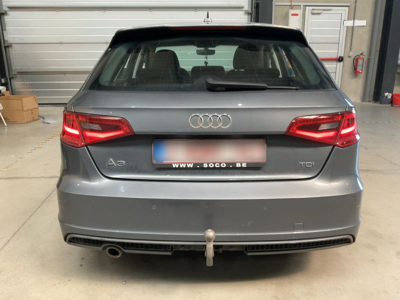 Audi A3 Sportback 1.6 TDI Ambition 2016 – снимка 7