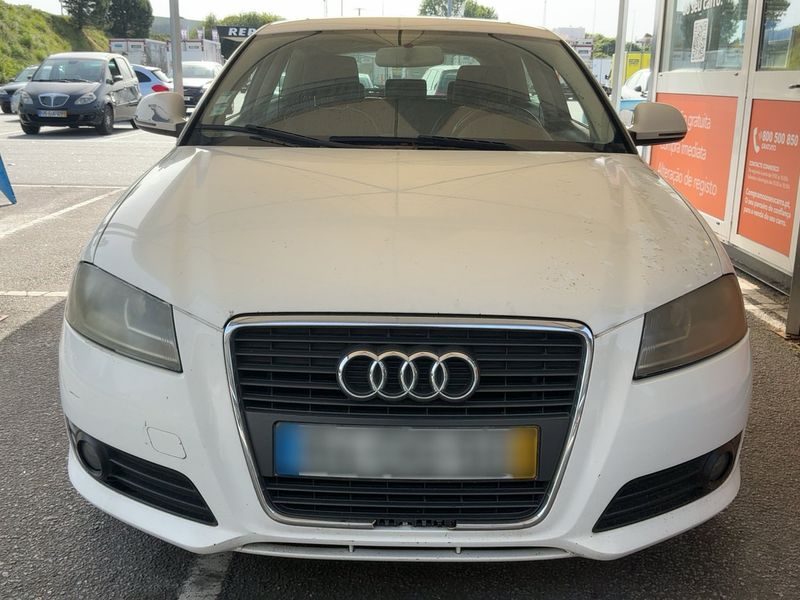 Audi A3 1.6 TDI Attraction 2010 – снимка 14