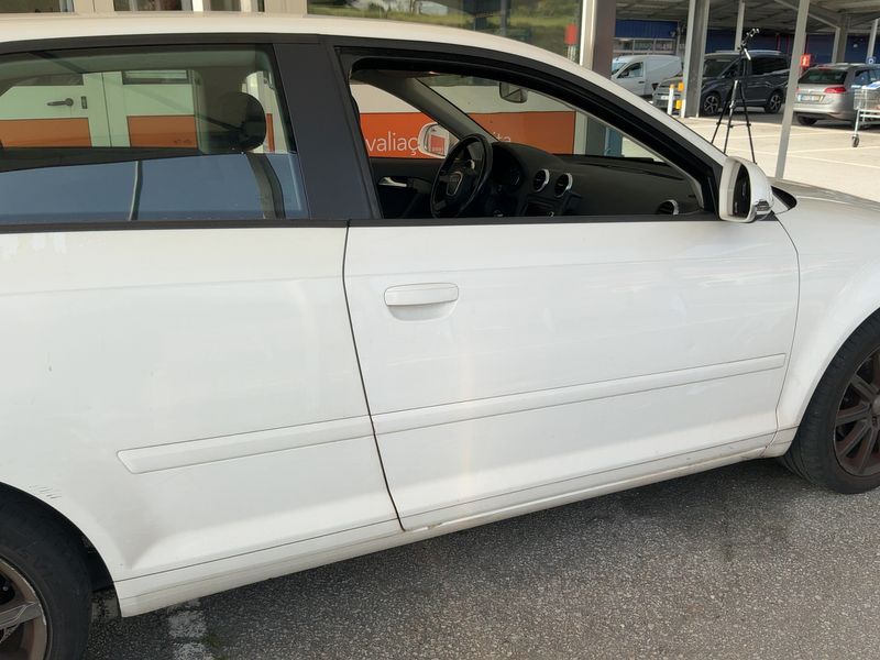 Audi A3 1.6 TDI Attraction 2010 – снимка 10