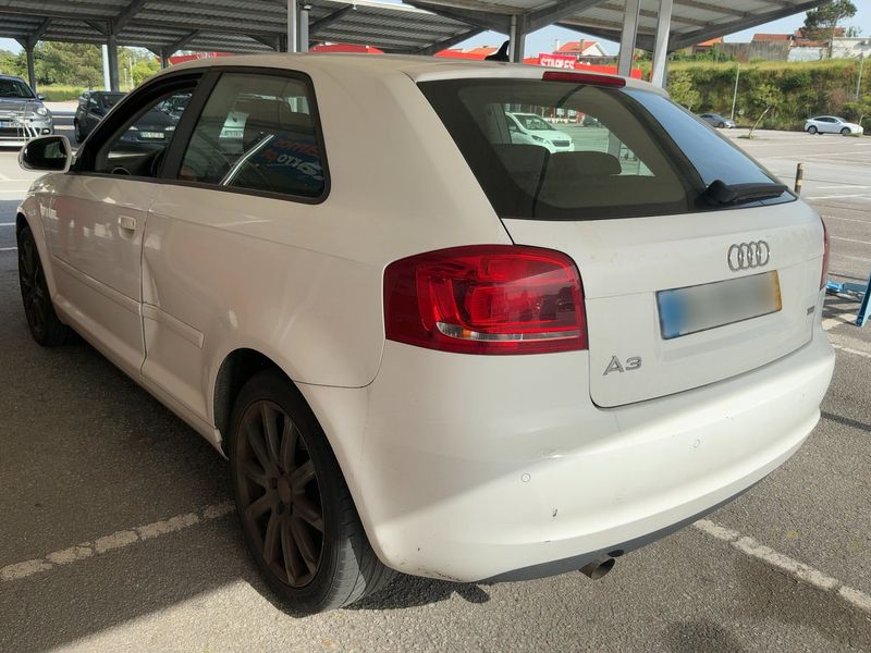 Audi A3 1.6 TDI Attraction 2010 – снимка 6
