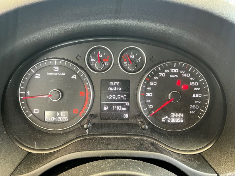 Audi A3 1.6 TDI Attraction 2010 – снимка 18