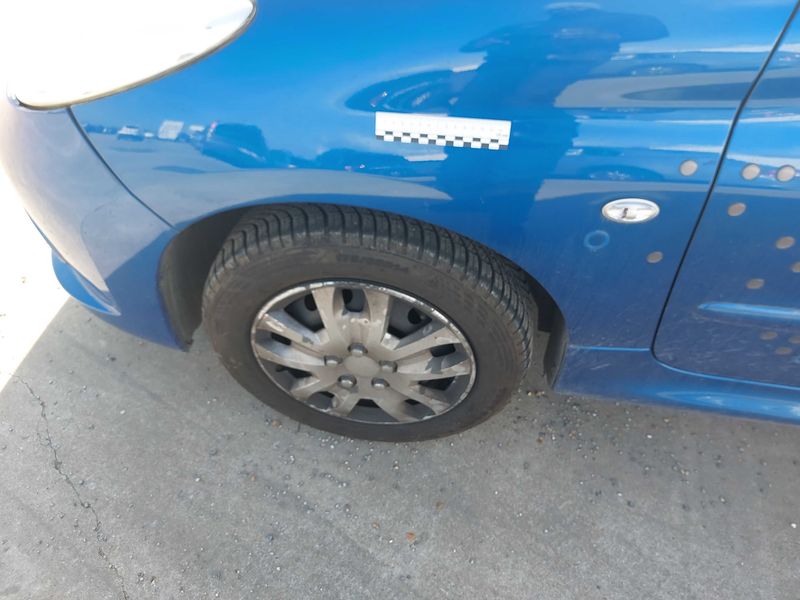 Peugeot 206+ 1.4 Urban Move 2011 – снимка 36