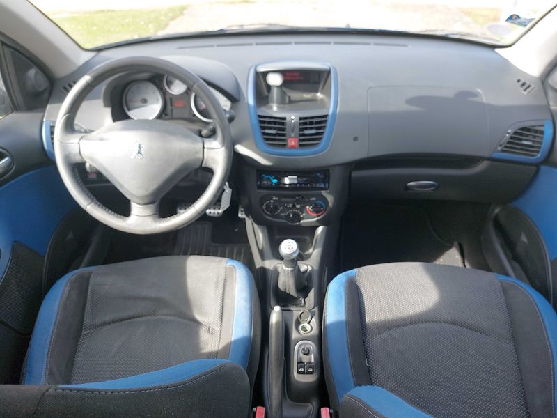 Peugeot 206+ 1.4 Urban Move 2011 – снимка 11
