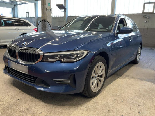 BMW 3er 330e Advantage 2021 – снимка 1