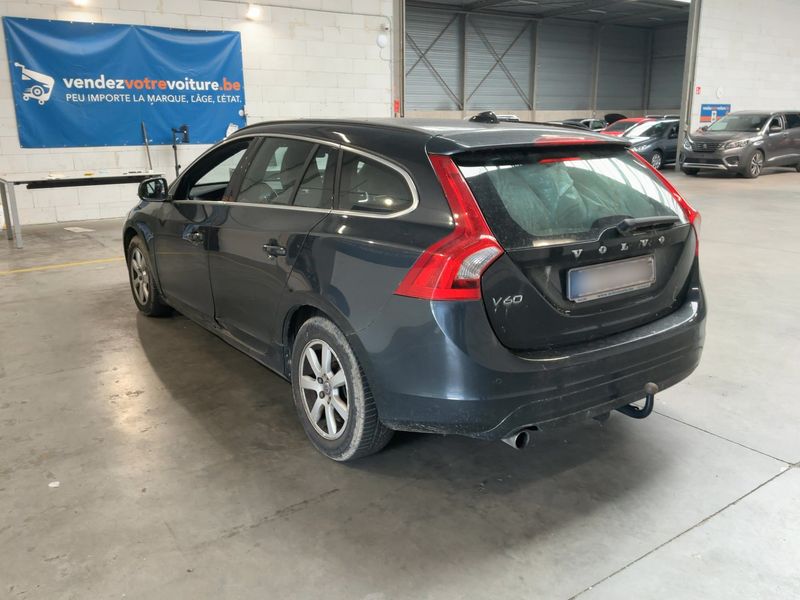 Volvo V60 1.6 D Momentum 2013 – снимка 6