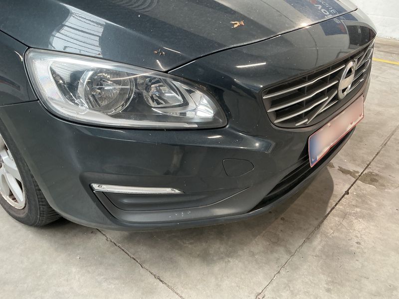Volvo V60 1.6 D Momentum 2013 – снимка 35