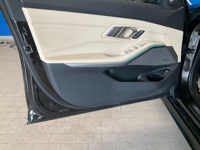 BMW 3er 330d xDrive M Sport 2020 – снимка 26