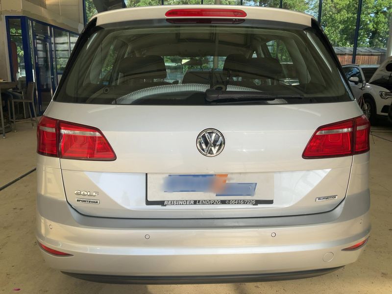 Volkswagen Golf VII Sportsvan 1.6 TDI Trendline BlueMotion Tech 2016 – снимка 7