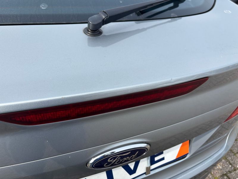 Ford Mondeo 2.0 Titanium 2010 – снимка 29