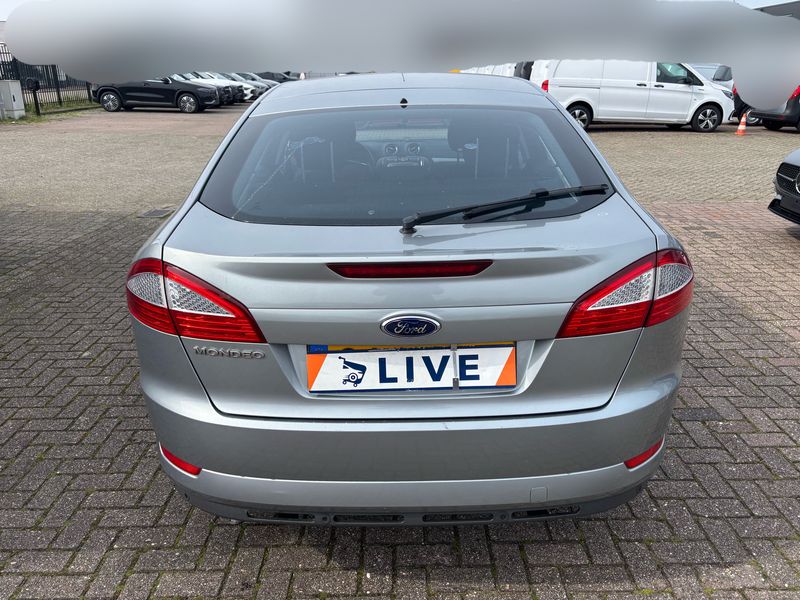 Ford Mondeo 2.0 Titanium 2010 – снимка 4