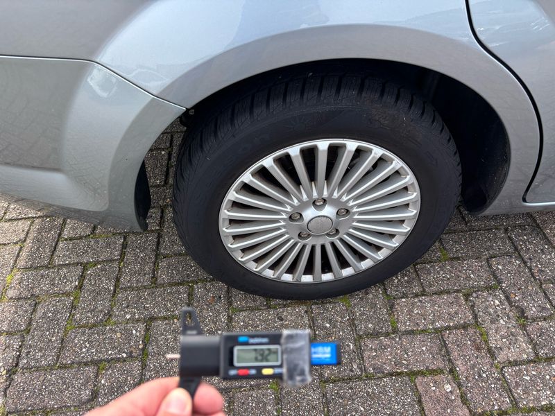 Ford Mondeo 2.0 Titanium 2010 – снимка 19