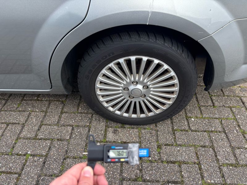 Ford Mondeo 2.0 Titanium 2010 – снимка 18