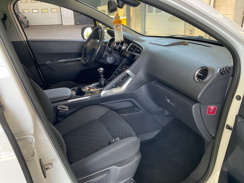 Peugeot 3008 1.6 HDi Active 2014 – снимка 3