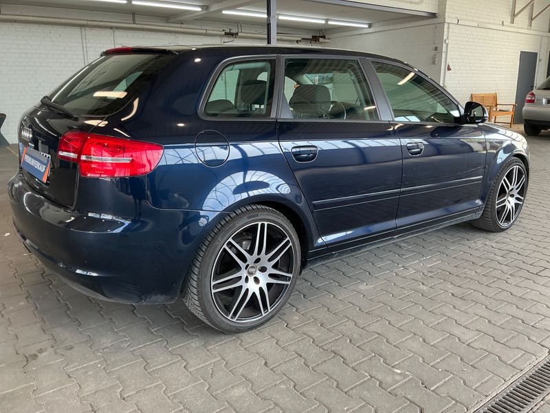 Audi A3 Sportback 1.8 TFSI Ambition 2009 – снимка 2