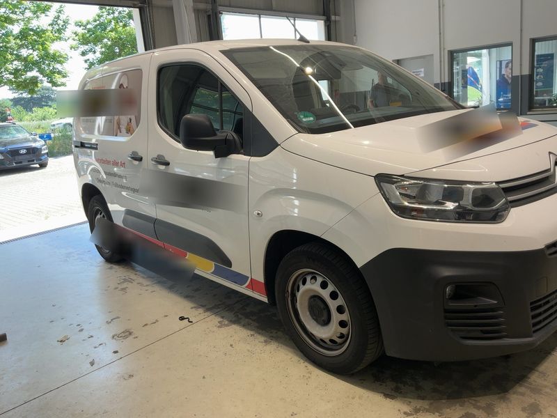 Citroen Berlingo 1.6 Blue-HDi Driver M 2019 – снимка 12