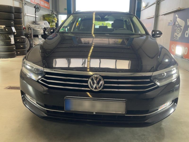 Volkswagen Passat 2.0 TDI Comfortline BlueMotion Tech 2018 – снимка 14