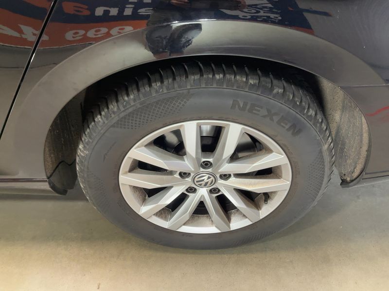 Volkswagen Passat 2.0 TDI Comfortline BlueMotion Tech 2018 – снимка 5