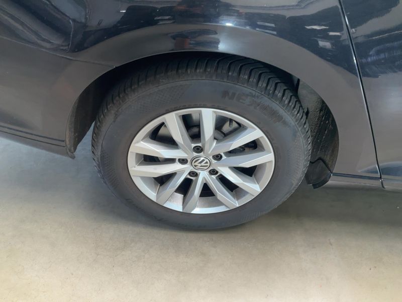 Volkswagen Passat 2.0 TDI Comfortline BlueMotion Tech 2018 – снимка 9