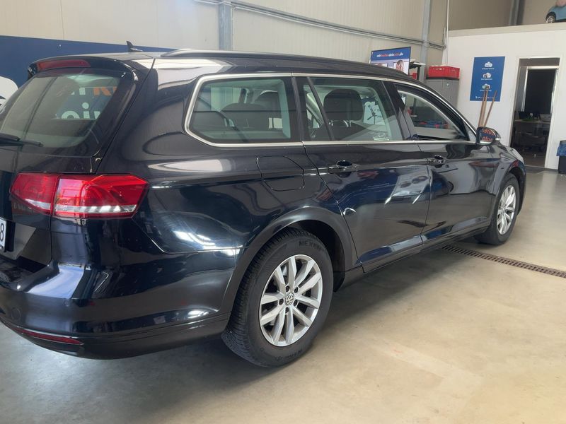Volkswagen Passat 2.0 TDI Comfortline BlueMotion Tech 2018 – снимка 8