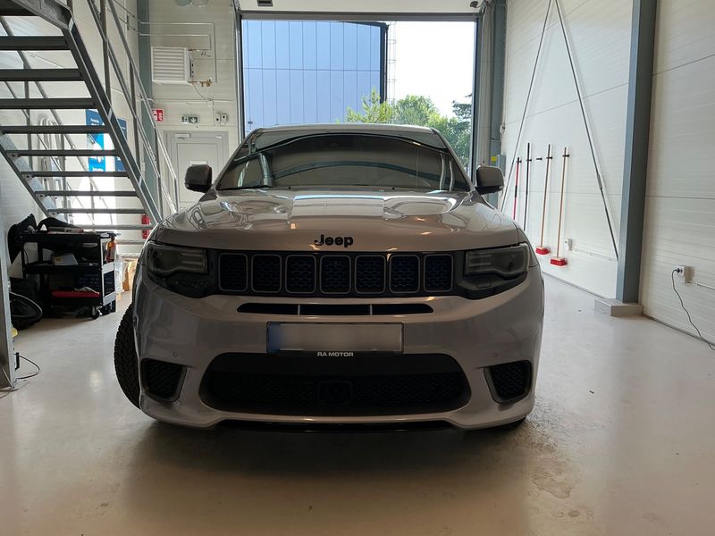 Jeep Grand Cherokee 6.2 V8 Trailhawk 2018 – снимка 14