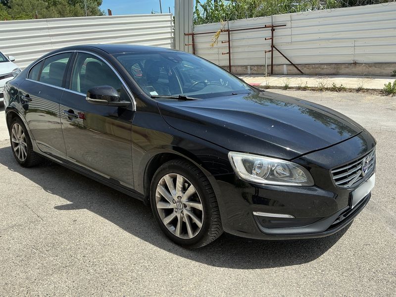 Volvo S60 2.0 D2 Momentum 2015 – снимка 12