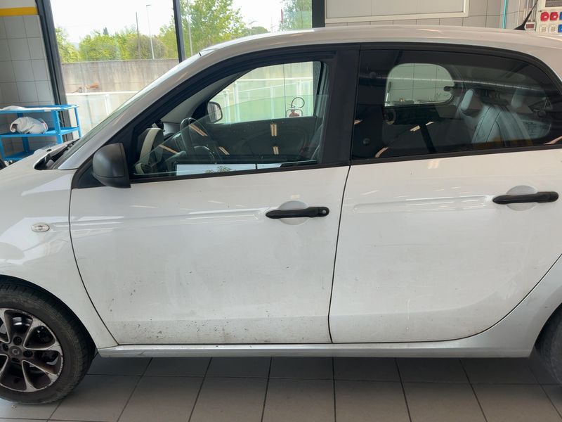 Smart forfour 1.0 youngster 2017 – снимка 4