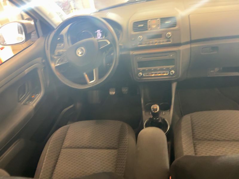 Skoda Fabia 1.2 TSI Ambition 2014 – снимка 18