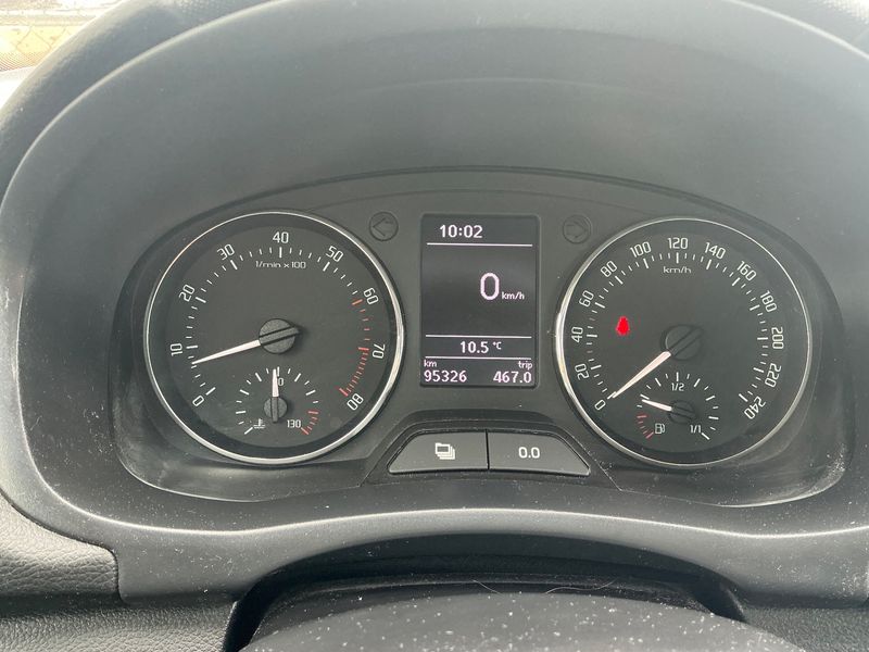 Skoda Fabia 1.2 TSI Ambition 2014 – снимка 19