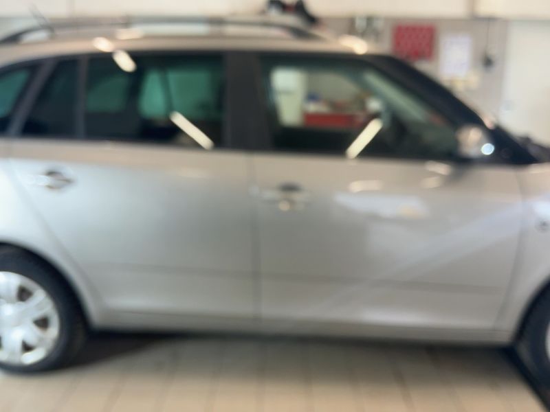 Skoda Fabia 1.2 TSI Ambition 2014 – снимка 10
