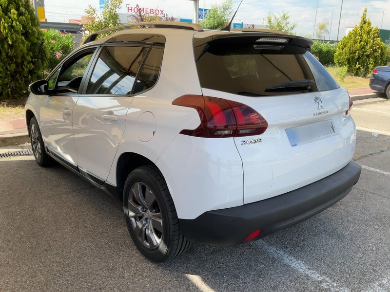 Peugeot 2008 1.6 Blue-HDi Style 2018 – снимка 6