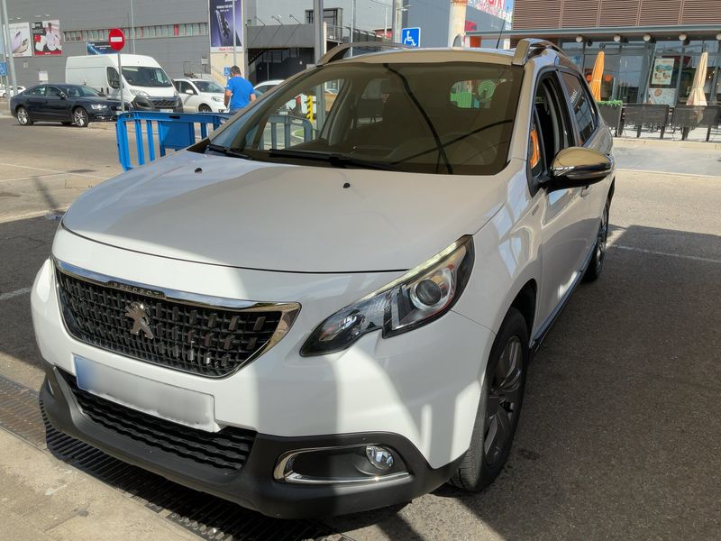 Peugeot 2008 1.6 Blue-HDi Style 2018 – снимка 1