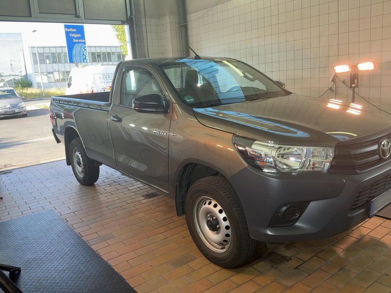 Toyota Hilux 2.4 D-4D Single Cab Duty 4x2 2022 – снимка 12
