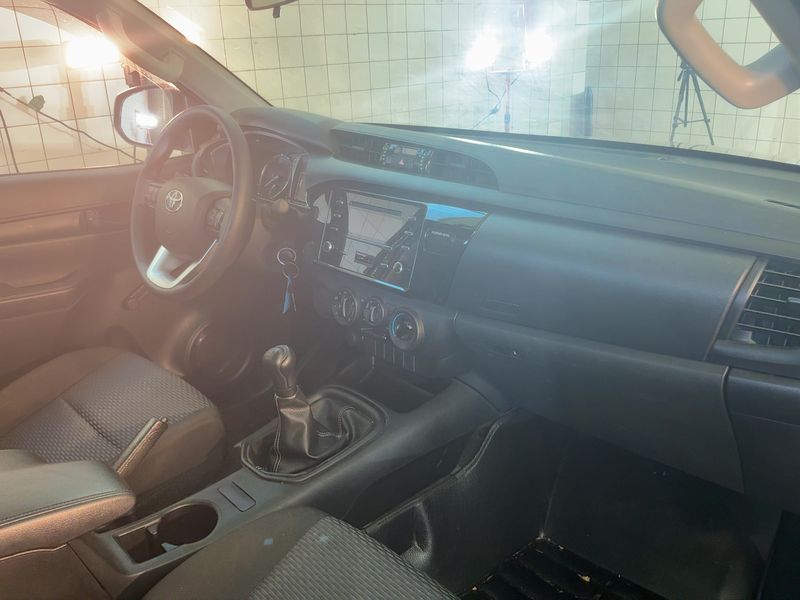 Toyota Hilux 2.4 D-4D Single Cab Duty 4x2 2022 – снимка 17