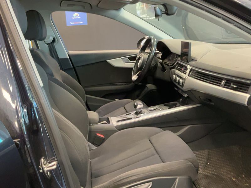 Audi A4 2.0 TDI Sport 2016 – снимка 16