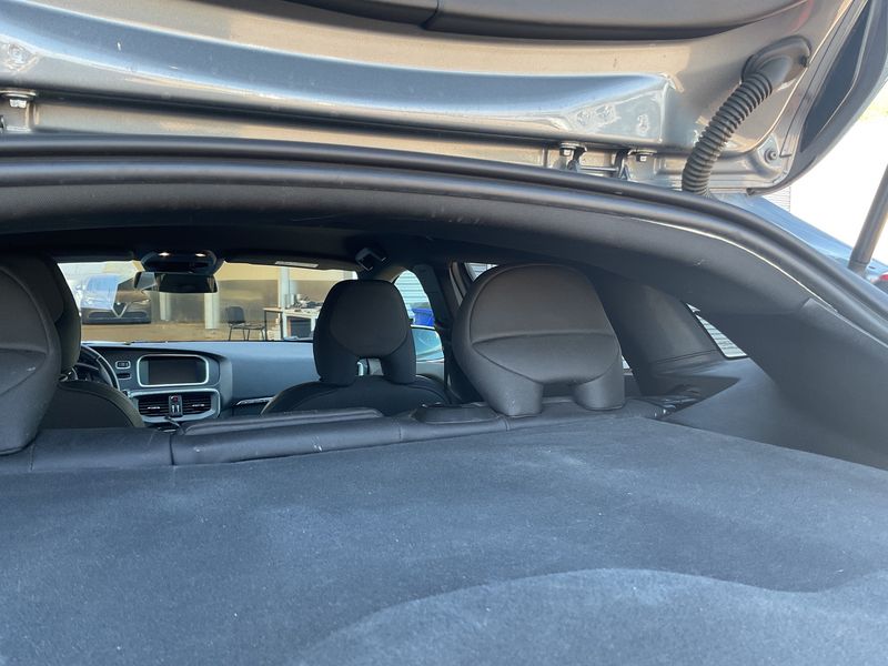 Volvo V40 Cross Country 2.0 D3 2019 – снимка 35
