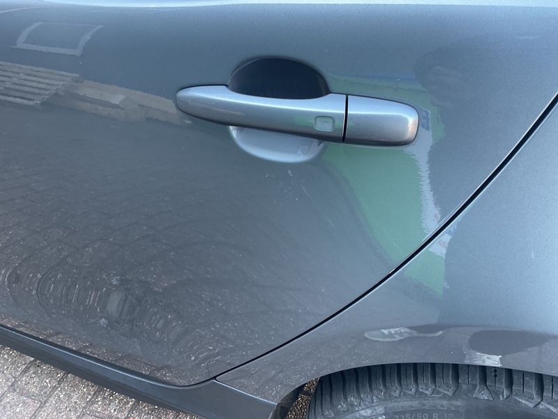 Volvo V40 Cross Country 2.0 D3 2019 – снимка 28