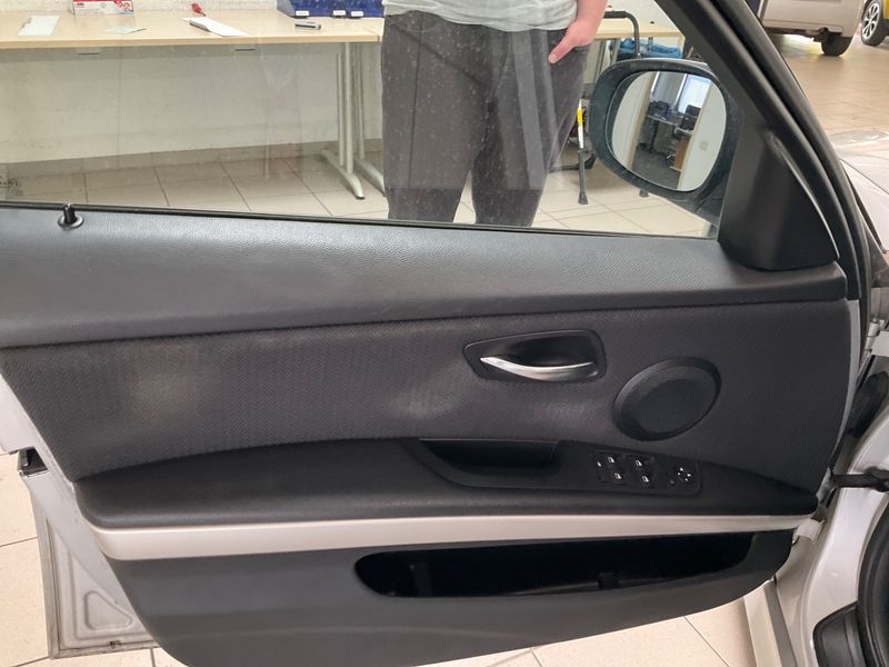 BMW 3er 320i 2012 – снимка 26