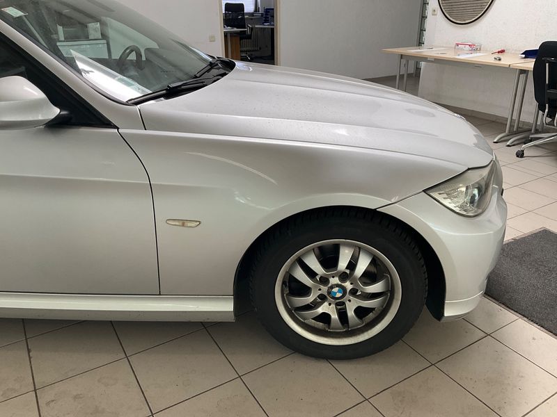 BMW 3er 320i 2012 – снимка 22