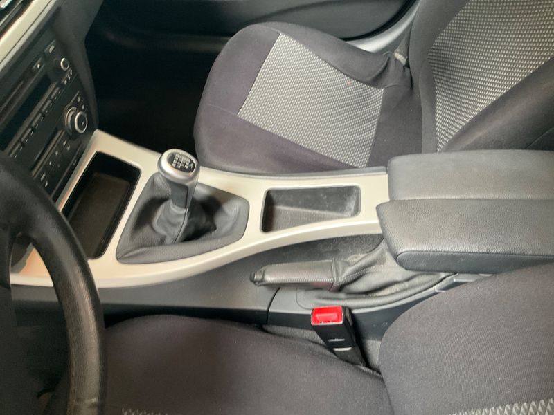 BMW 3er 320i 2012 – снимка 24
