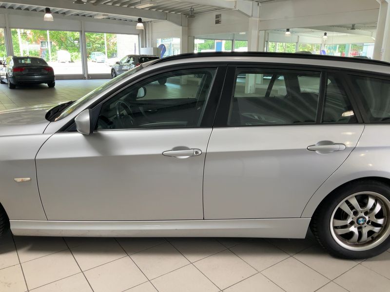 BMW 3er 320i 2012 – снимка 4