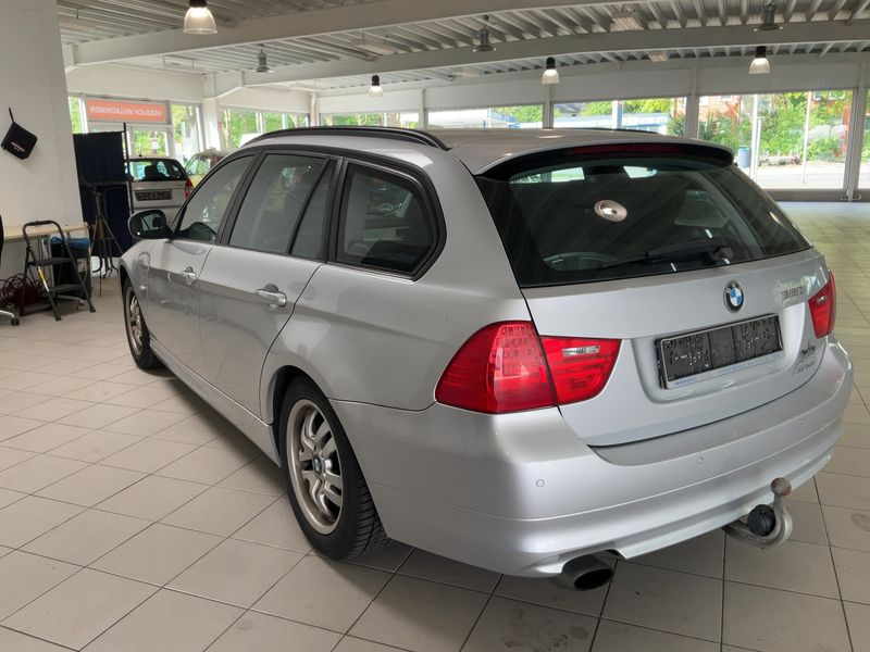 BMW 3er 320i 2012 – снимка 6