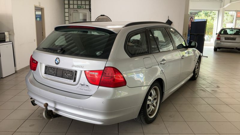 BMW 3er 320i 2012 – снимка 8