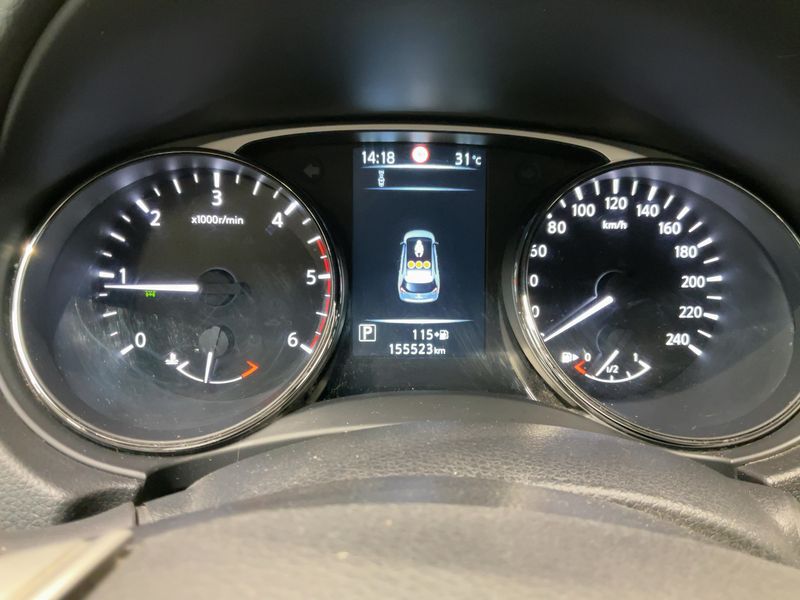 Nissan X-Trail 2.0 dCi N-Vision 4x4 2017 – снимка 19