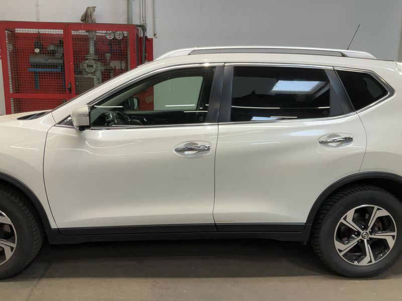 Nissan X-Trail 2.0 dCi N-Vision 4x4 2017 – снимка 4