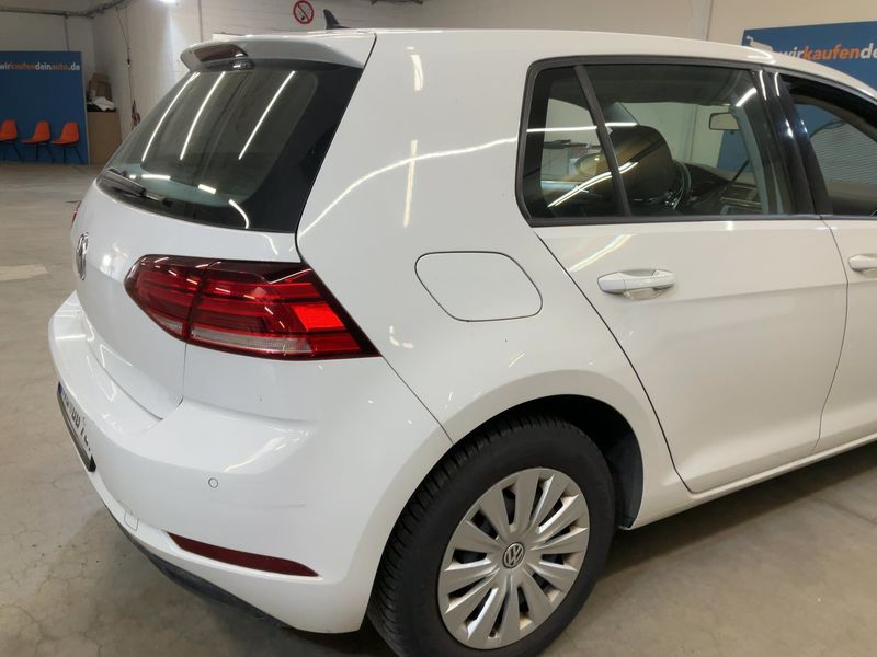 Volkswagen Golf VII 1.0 TSI Trendline BlueMotion Tech 2019 – снимка 8