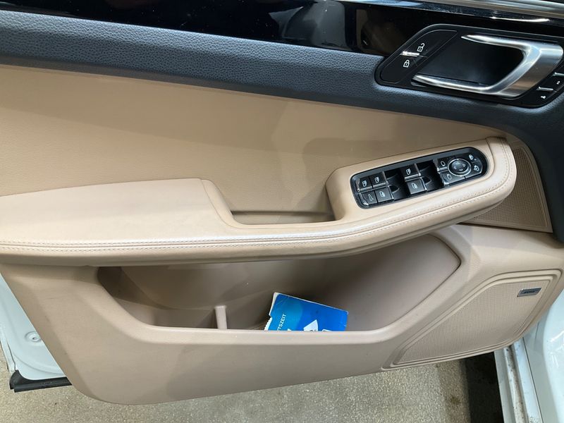 Porsche Macan Basis 2019 – снимка 24